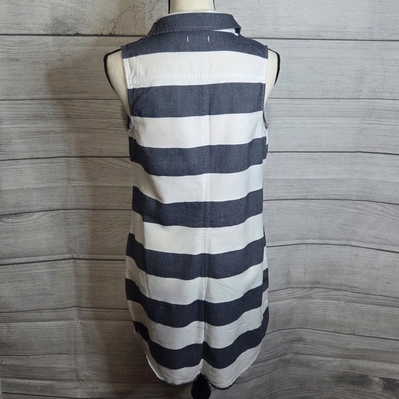 Old Navy Blue and White Sleeveless Striped Dress, Size M - Picture 3 of 4